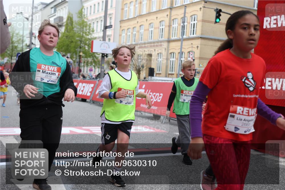 25.04.2026 - Das Zehntel Strokosch-Dieckow http://msf.ph/oto/9630310 25.04.2026 09:03:05 Ziel 1478, 1805, 2127, 2135, 2220, 2504, 2518, 2600, 2665, 2713, 2736, 2926, 3153, 3310, 3399, 3633, 3638, 3639, 3643, 3645, 3647, 3774, 3941, 3981, 3982 meine-sportfotos.de