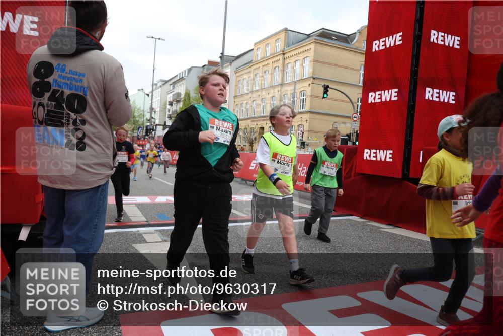 25.04.2026 - Das Zehntel Strokosch-Dieckow http://msf.ph/oto/9630317 25.04.2026 09:03:06 Ziel 1478, 1620, 1805, 2127, 2135, 2220, 2227, 2504, 2518, 2600, 2665, 2702, 2704, 2713, 2736, 2926, 3153, 3310, 3399, 3633, 3638, 3639, 3643, 3645, 3774, 3981 meine-sportfotos.de