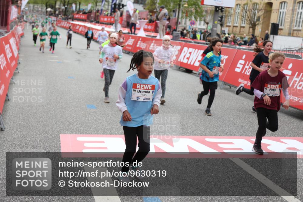 25.04.2026 - Das Zehntel Strokosch-Dieckow http://msf.ph/oto/9630319 25.04.2026 11:06:25 Ziel 6195, 6197, 6587, 6739, 6765, 6773, 6801, 7215, 7216, 7416, 7645 meine-sportfotos.de