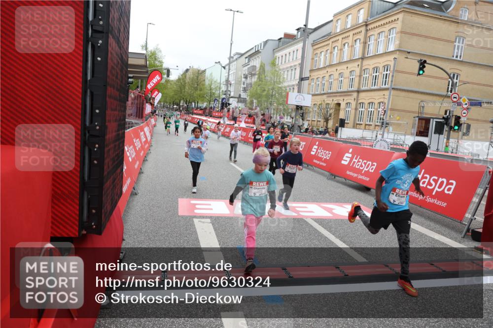 25.04.2026 - Das Zehntel Strokosch-Dieckow http://msf.ph/oto/9630324 25.04.2026 11:06:24 Ziel 5875, 6197, 6587, 6773, 6801, 7215, 7216, 7416, 7645 meine-sportfotos.de