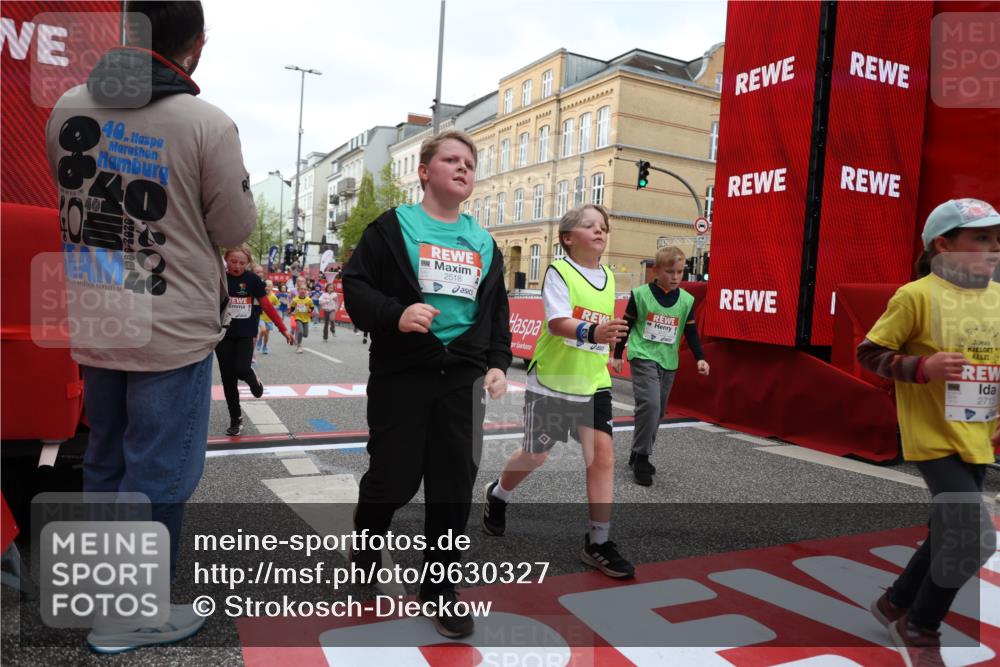 25.04.2026 - Das Zehntel Strokosch-Dieckow http://msf.ph/oto/9630327 25.04.2026 09:03:06 Ziel 1478, 1620, 1805, 2127, 2135, 2220, 2227, 2504, 2518, 2600, 2665, 2702, 2704, 2713, 2736, 2926, 3153, 3310, 3399, 3633, 3638, 3639, 3643, 3645, 3774, 3981 meine-sportfotos.de