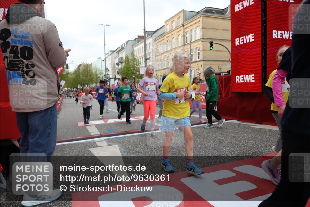 25.04.2026 - Das Zehntel Strokosch-Dieckow http://msf.ph/oto/9630361 25.04.2026 09:03:10 Ziel 1002, 1009, 1603, 1620, 2116, 2121, 2123, 2220, 2227, 2516, 2518, 2665, 2701, 2702, 2704, 2713, 2834, 3153, 3310, 3396 meine-sportfotos.de