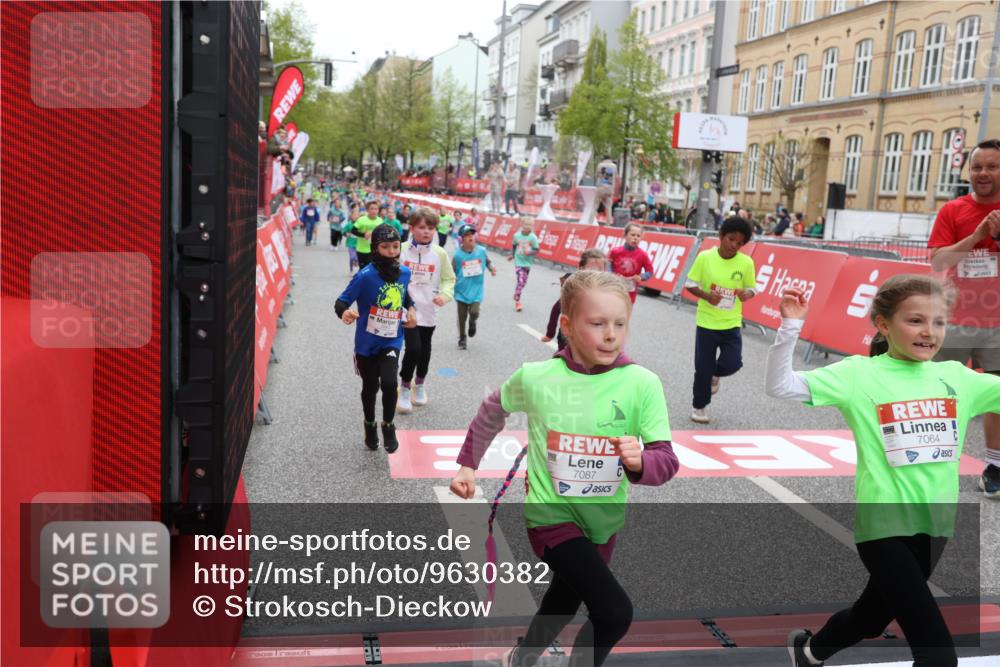 25.04.2026 - Das Zehntel Strokosch-Dieckow http://msf.ph/oto/9630382 25.04.2026 11:04:22 Ziel 5052, 5053, 5630, 5915, 5945, 5948, 5998, 6030, 6567, 6887, 7064, 7087, 7237, 7269, 7600, 7609, 7979, 7980, 7994 meine-sportfotos.de