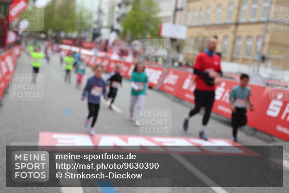25.04.2026 - Das Zehntel Strokosch-Dieckow http://msf.ph/oto/9630390 25.04.2026 11:06:16 Ziel 5051, 5121, 5875, 7268, 7295, 7471, 7589, 8073 meine-sportfotos.de