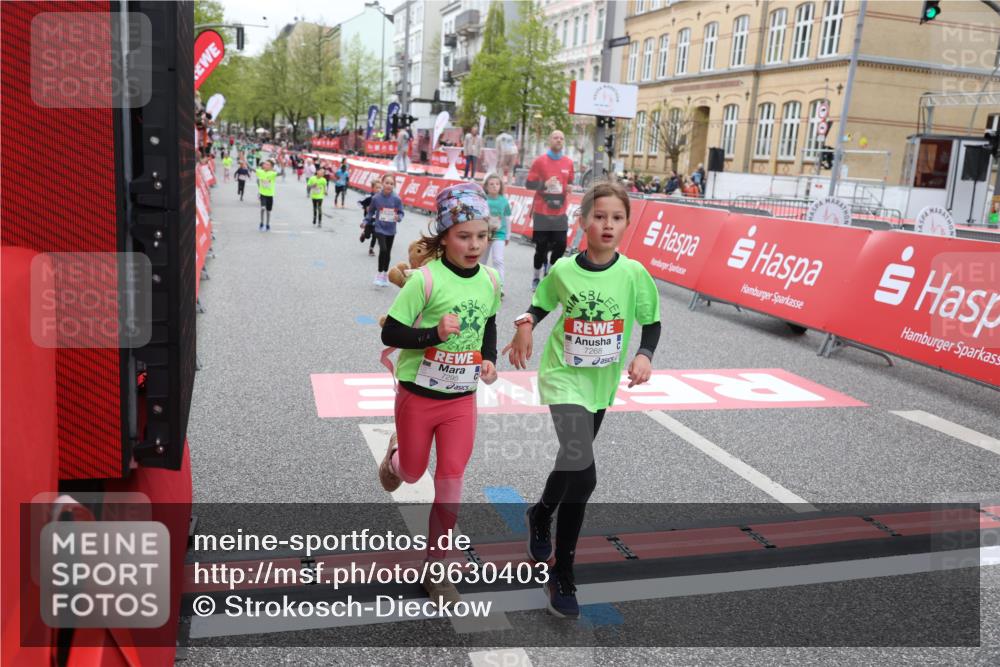 25.04.2026 - Das Zehntel Strokosch-Dieckow http://msf.ph/oto/9630403 25.04.2026 11:06:14 Ziel 5121, 7268, 7295, 7471, 7564, 7578, 7589, 7637, 7870, 8073 meine-sportfotos.de
