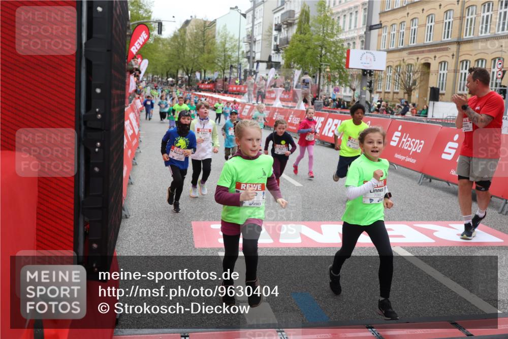 25.04.2026 - Das Zehntel Strokosch-Dieckow http://msf.ph/oto/9630404 25.04.2026 11:04:22 Ziel 5052, 5053, 5630, 5915, 5945, 5948, 5998, 6030, 6567, 6887, 7064, 7087, 7237, 7269, 7600, 7609, 7979, 7980, 7994 meine-sportfotos.de