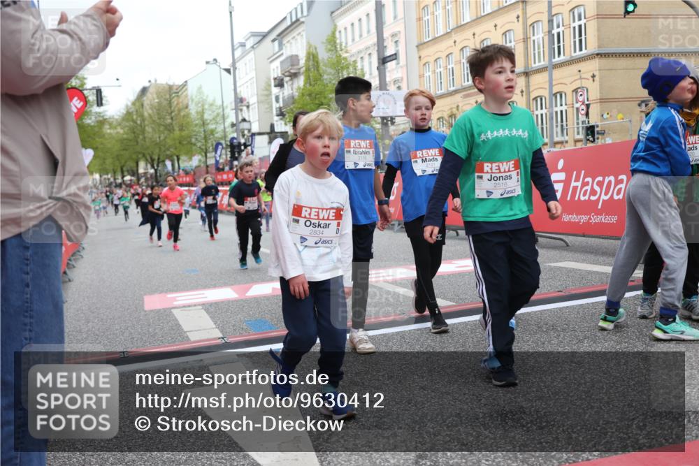 25.04.2026 - Das Zehntel Strokosch-Dieckow http://msf.ph/oto/9630412 25.04.2026 09:03:12 Ziel 1002, 1009, 1603, 1620, 2116, 2121, 2123, 2220, 2227, 2516, 2701, 2702, 2704, 2834, 3017, 3286, 3396 meine-sportfotos.de