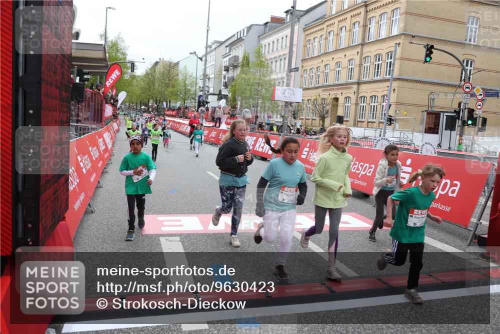 25.04.2026 - Das Zehntel Strokosch-Dieckow http://msf.ph/oto/9630423 25.04.2026 11:06:10 Ziel 5121, 5647, 5952, 6851, 7040, 7564, 7578, 7589, 7637, 7870, 8073 meine-sportfotos.de