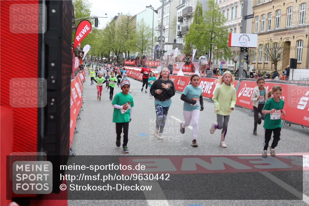 25.04.2026 - Das Zehntel Strokosch-Dieckow http://msf.ph/oto/9630442 25.04.2026 11:06:08 Ziel 5096, 5647, 5944, 5952, 6851, 7040, 7564, 7578, 7589, 7637, 7870 meine-sportfotos.de