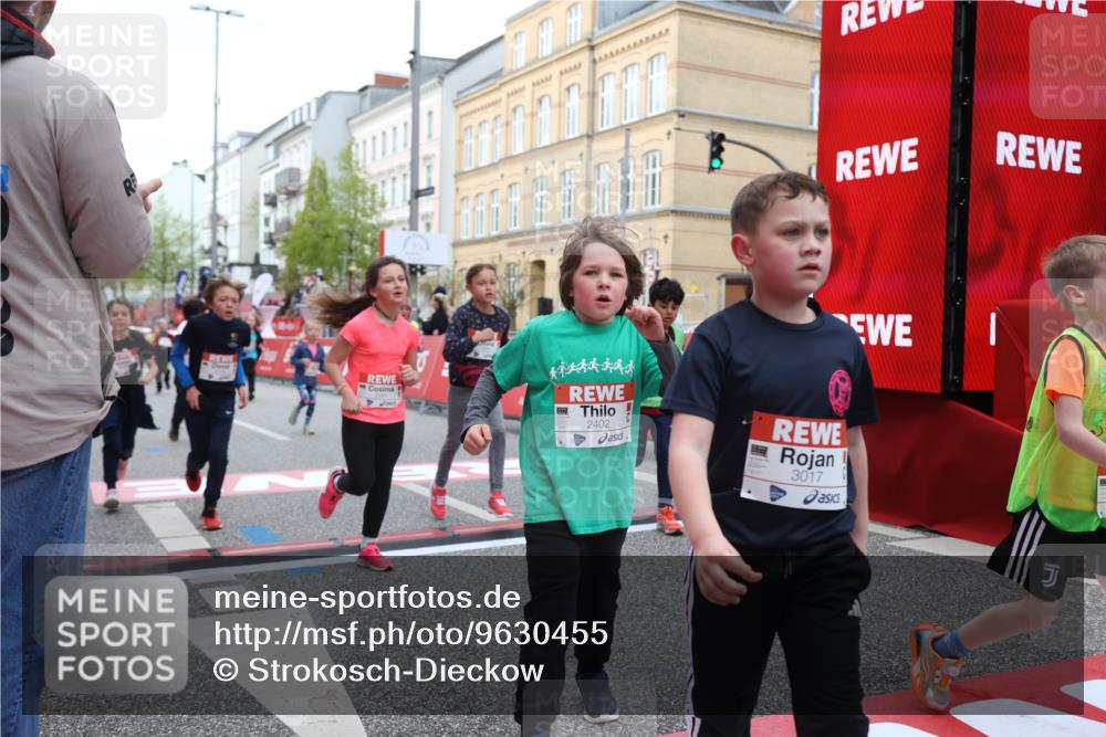 25.04.2026 - Das Zehntel Strokosch-Dieckow http://msf.ph/oto/9630455 25.04.2026 09:03:16 Ziel 1002, 1009, 1603, 2116, 2121, 2123, 2281, 2283, 2340, 2402, 2516, 2701, 2834, 3017, 3213, 3286, 3293, 3396, 3871, 3909 meine-sportfotos.de
