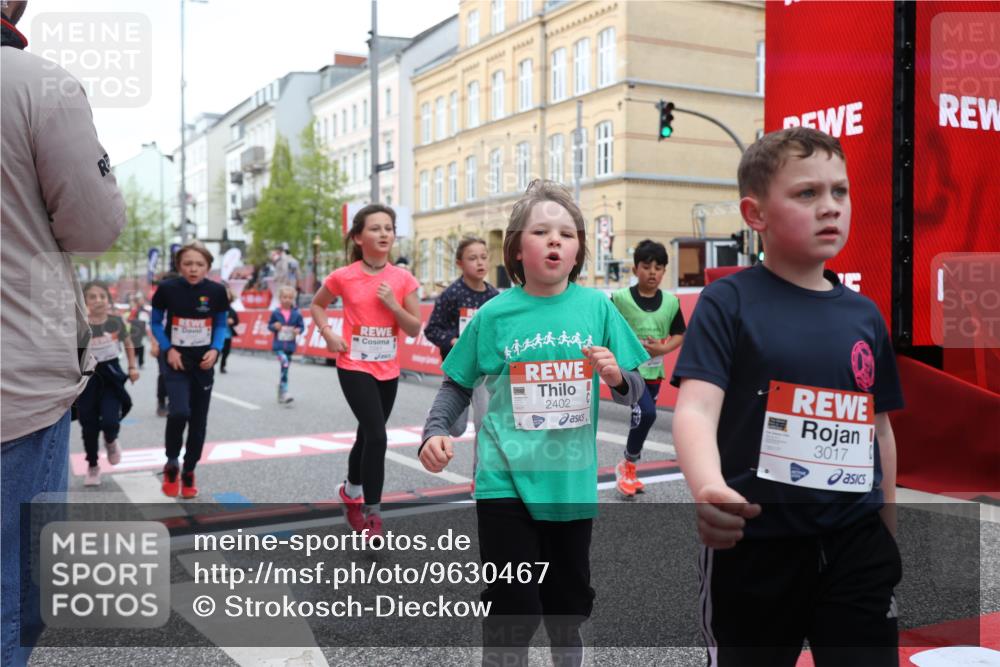 25.04.2026 - Das Zehntel Strokosch-Dieckow http://msf.ph/oto/9630467 25.04.2026 09:03:17 Ziel 2116, 2121, 2281, 2283, 2340, 2402, 2516, 2834, 3017, 3213, 3286, 3293, 3396, 3871, 3909 meine-sportfotos.de