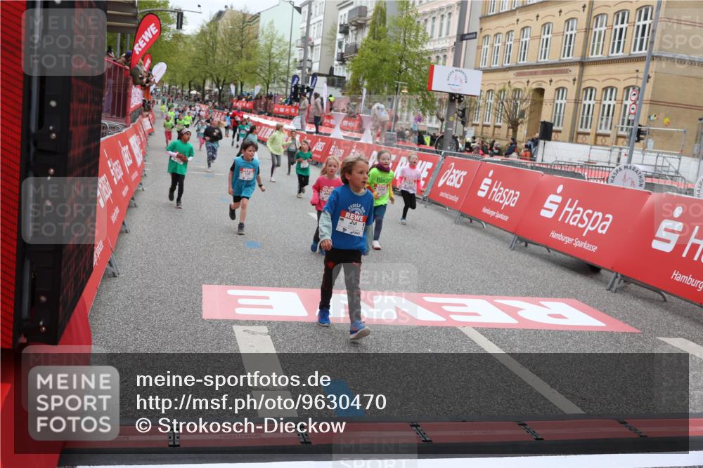 25.04.2026 - Das Zehntel Strokosch-Dieckow http://msf.ph/oto/9630470 25.04.2026 11:06:04 Ziel 5096, 5124, 5886, 5944, 6159, 6599, 6851, 6970, 7040, 7210, 7213, 7461, 7492, 7566 meine-sportfotos.de
