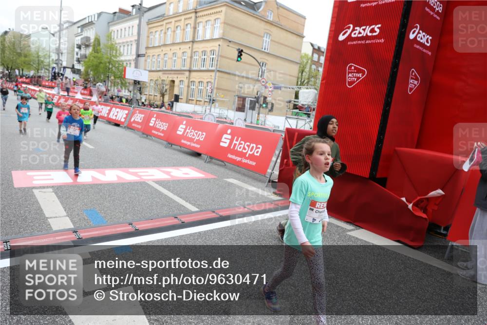 25.04.2026 - Das Zehntel Strokosch-Dieckow http://msf.ph/oto/9630471 25.04.2026 11:06:04 Ziel 5096, 5124, 5886, 5944, 6159, 6599, 6851, 6970, 7040, 7210, 7213, 7461, 7492, 7566 meine-sportfotos.de