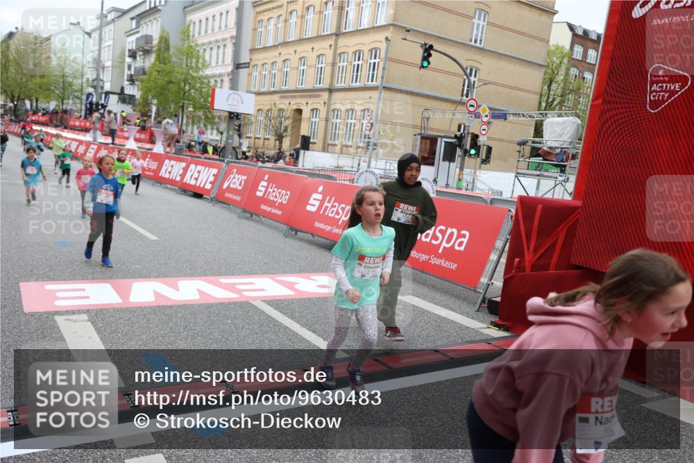 25.04.2026 - Das Zehntel Strokosch-Dieckow http://msf.ph/oto/9630483 25.04.2026 11:06:03 Ziel 5096, 5124, 5886, 5944, 6159, 6599, 6851, 6970, 7210, 7213, 7433, 7461, 7492, 7566 meine-sportfotos.de