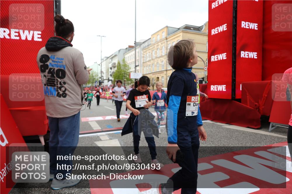 25.04.2026 - Das Zehntel Strokosch-Dieckow http://msf.ph/oto/9630493 25.04.2026 09:03:19 Ziel 1449, 2281, 2283, 2340, 2378, 2402, 3017, 3213, 3286, 3293, 3425, 3550, 3854, 3871, 3909 meine-sportfotos.de