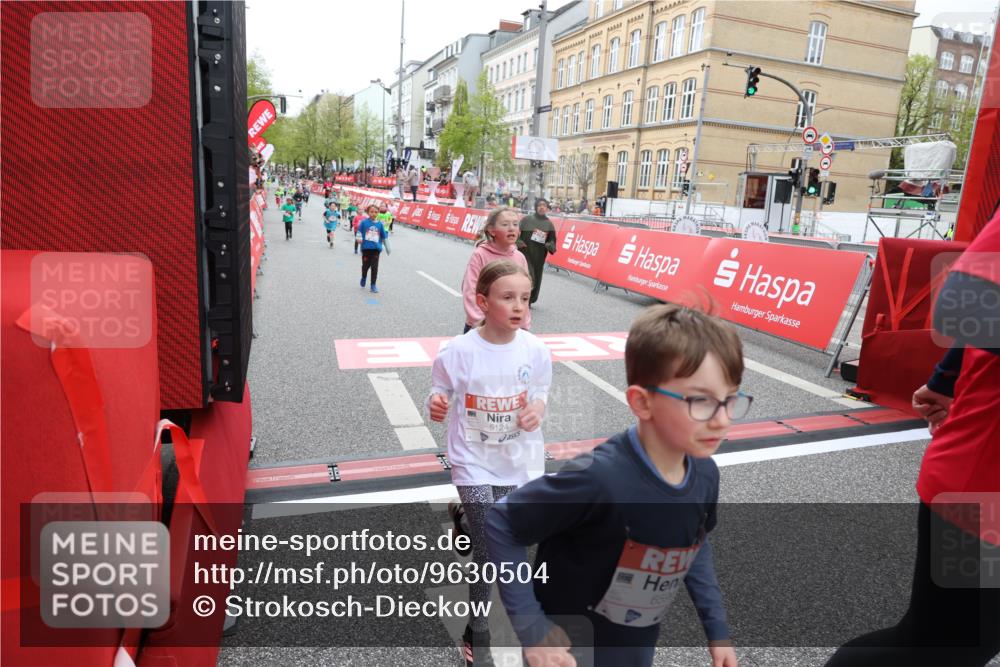 25.04.2026 - Das Zehntel Strokosch-Dieckow http://msf.ph/oto/9630504 25.04.2026 11:06:01 Ziel 5096, 5124, 5686, 5886, 5944, 6159, 6599, 6970, 7210, 7213, 7433, 7461, 7492, 7566 meine-sportfotos.de