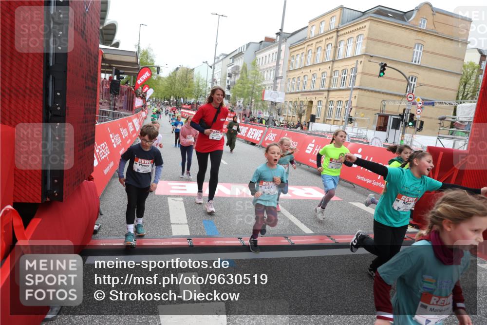 25.04.2026 - Das Zehntel Strokosch-Dieckow http://msf.ph/oto/9630519 25.04.2026 11:06:00 Ziel 5096, 5124, 5686, 5886, 5944, 6159, 6599, 6970, 7210, 7213, 7433, 7461, 7492, 7566 meine-sportfotos.de