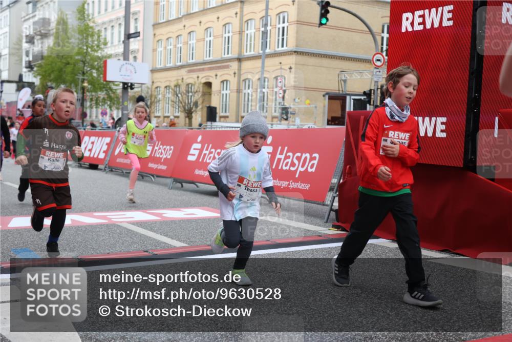 25.04.2026 - Das Zehntel Strokosch-Dieckow http://msf.ph/oto/9630528 25.04.2026 09:03:23 Ziel 1449, 1945, 2283, 2378, 2389, 2949, 3144, 3213, 3425, 3550, 3656, 3663, 3854, 3871, 4021 meine-sportfotos.de