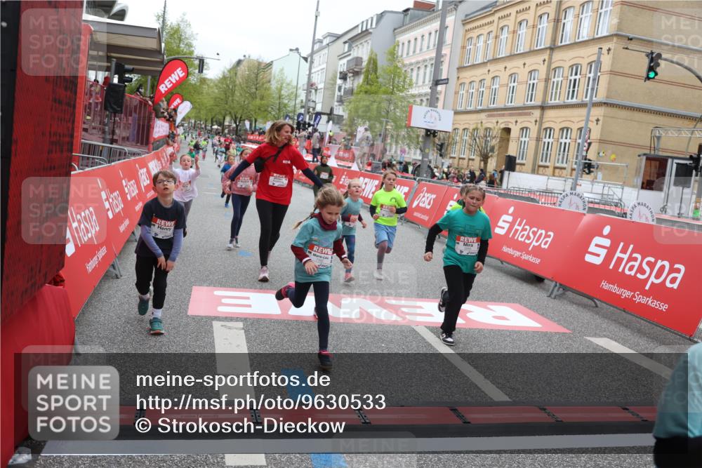 25.04.2026 - Das Zehntel Strokosch-Dieckow http://msf.ph/oto/9630533 25.04.2026 11:05:59 Ziel 5124, 5686, 5886, 6159, 6381, 6599, 6970, 7210, 7213, 7433, 7461, 7492, 7566 meine-sportfotos.de