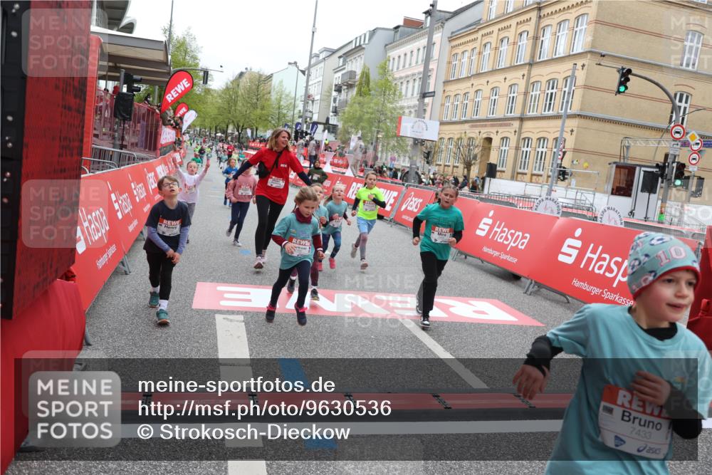 25.04.2026 - Das Zehntel Strokosch-Dieckow http://msf.ph/oto/9630536 25.04.2026 11:05:59 Ziel 5124, 5686, 5886, 6159, 6381, 6599, 6970, 7210, 7213, 7433, 7461, 7492, 7566 meine-sportfotos.de