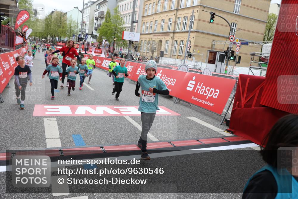 25.04.2026 - Das Zehntel Strokosch-Dieckow http://msf.ph/oto/9630546 25.04.2026 11:05:58 Ziel 5124, 5686, 5886, 6159, 6381, 6599, 7210, 7213, 7433, 7461, 7474, 7492, 7566 meine-sportfotos.de