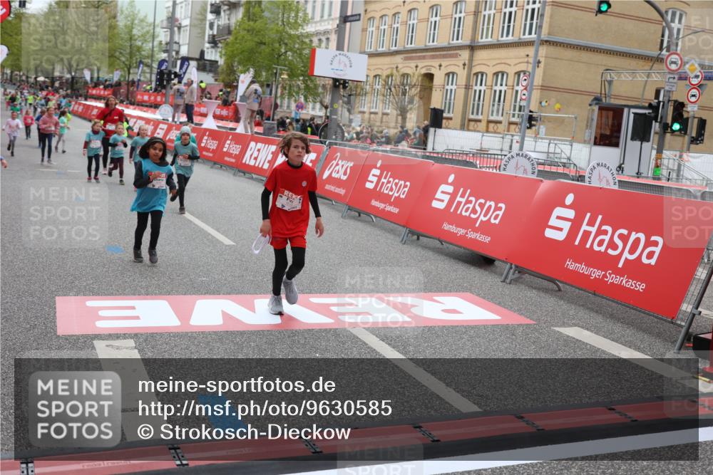 25.04.2026 - Das Zehntel Strokosch-Dieckow http://msf.ph/oto/9630585 25.04.2026 11:05:54 Ziel 5105, 5119, 5475, 5686, 5776, 6381, 7404, 7435, 7473, 7474, 7828, 7831, 8069 meine-sportfotos.de