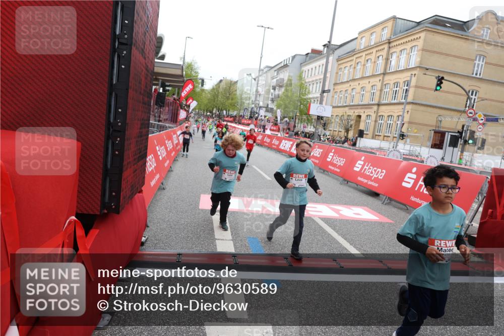 25.04.2026 - Das Zehntel Strokosch-Dieckow http://msf.ph/oto/9630589 25.04.2026 11:05:52 Ziel 5021, 5105, 5119, 5475, 5776, 6110, 6381, 6799, 6805, 7143, 7404, 7435, 7473, 7474, 7828, 7831, 8069 meine-sportfotos.de