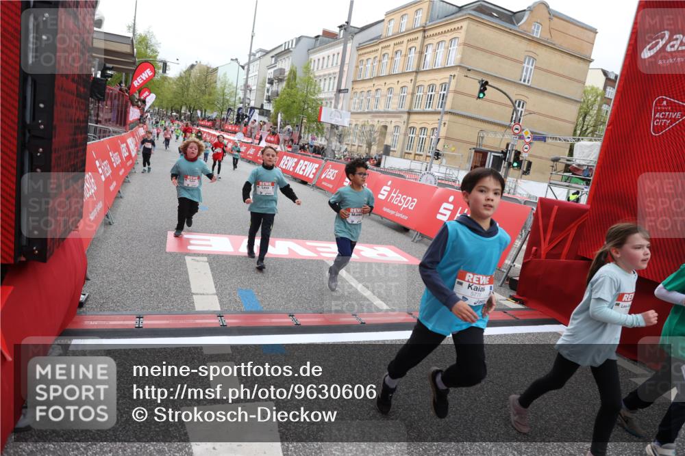 25.04.2026 - Das Zehntel Strokosch-Dieckow http://msf.ph/oto/9630606 25.04.2026 11:05:51 Ziel 5021, 5105, 5119, 5475, 5776, 5989, 6110, 6381, 6781, 6799, 6805, 7143, 7404, 7435, 7473, 7474, 7828, 7831, 8069 meine-sportfotos.de