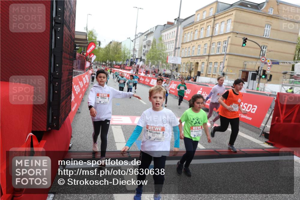 25.04.2026 - Das Zehntel Strokosch-Dieckow http://msf.ph/oto/9630638 25.04.2026 11:05:48 Ziel 5021, 5105, 5119, 5475, 5776, 5989, 6022, 6110, 6295, 6297, 6781, 6799, 6805, 7035, 7143, 7404, 7567, 7828, 7831, 8069 meine-sportfotos.de