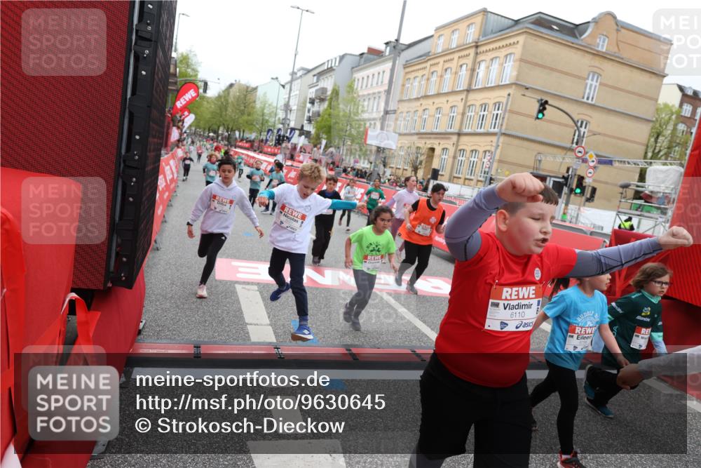 25.04.2026 - Das Zehntel Strokosch-Dieckow http://msf.ph/oto/9630645 25.04.2026 11:05:48 Ziel 5021, 5105, 5119, 5475, 5776, 5989, 6022, 6110, 6295, 6297, 6781, 6799, 6805, 7035, 7143, 7404, 7567, 7828, 7831, 8069 meine-sportfotos.de