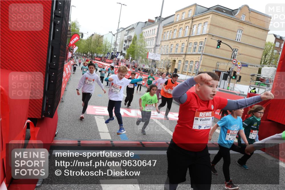 25.04.2026 - Das Zehntel Strokosch-Dieckow http://msf.ph/oto/9630647 25.04.2026 11:05:48 Ziel 5021, 5105, 5119, 5475, 5776, 5989, 6022, 6110, 6295, 6297, 6781, 6799, 6805, 7035, 7143, 7404, 7567, 7828, 7831, 8069 meine-sportfotos.de