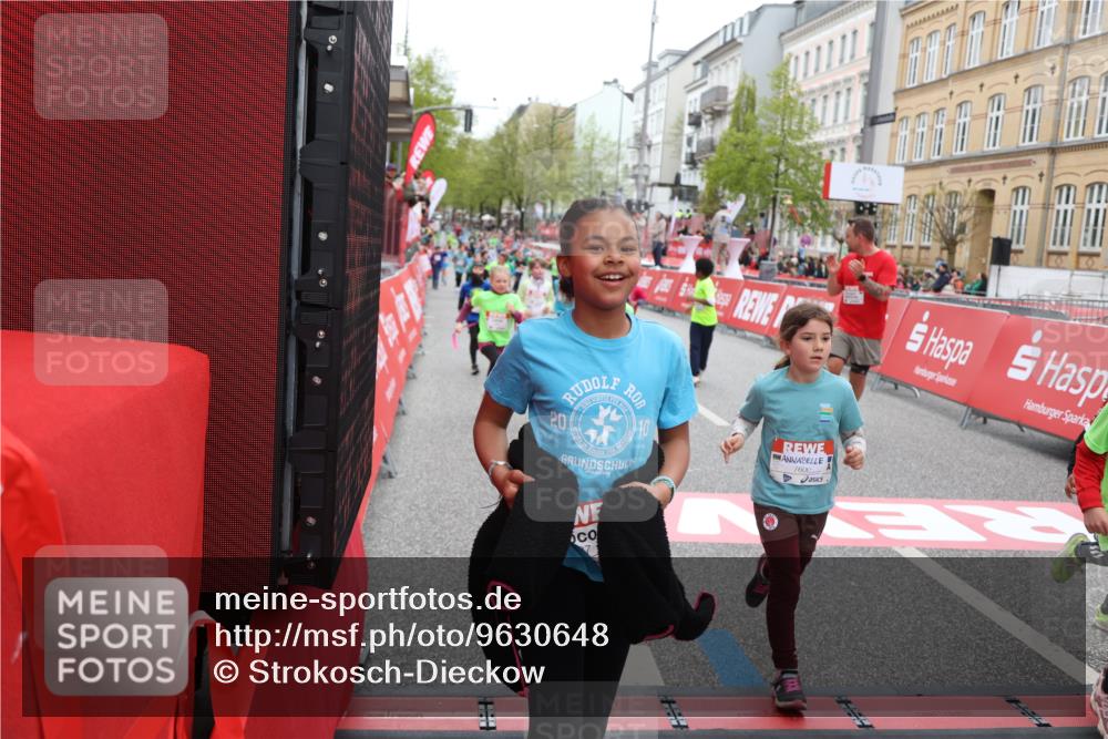25.04.2026 - Das Zehntel Strokosch-Dieckow http://msf.ph/oto/9630648 25.04.2026 11:04:20 Ziel 5052, 5053, 5111, 5115, 5215, 5217, 5410, 5423, 5440, 5914, 5915, 5998, 6030, 6457, 6479, 6887, 7064, 7087, 7269, 7600, 7609, 7979, 7980 meine-sportfotos.de