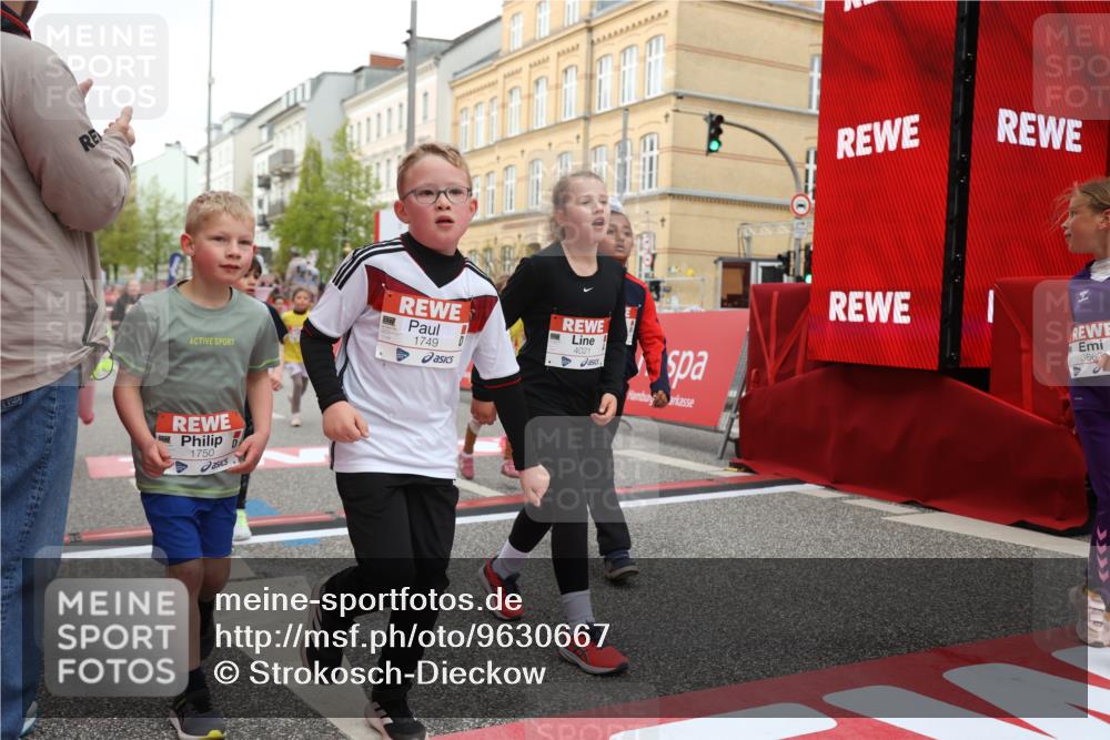 25.04.2026 - Das Zehntel Strokosch-Dieckow http://msf.ph/oto/9630667 25.04.2026 09:03:27 Ziel 1449, 1749, 1750, 1827, 1945, 2378, 2389, 2690, 2705, 2707, 2949, 3127, 3144, 3155, 3485, 3500, 3656, 3662, 3663, 3850, 4021 meine-sportfotos.de