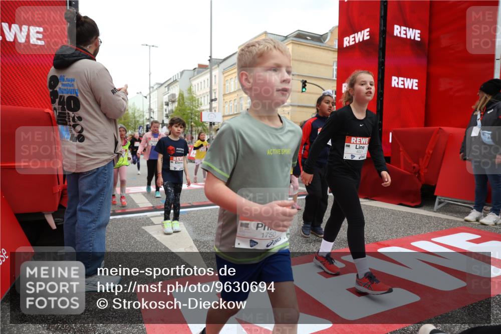 25.04.2026 - Das Zehntel Strokosch-Dieckow http://msf.ph/oto/9630694 25.04.2026 09:03:28 Ziel 1749, 1750, 1827, 1945, 2244, 2389, 2454, 2690, 2705, 2707, 2949, 3127, 3144, 3155, 3485, 3500, 3656, 3662, 3663, 3850, 3851, 4021 meine-sportfotos.de