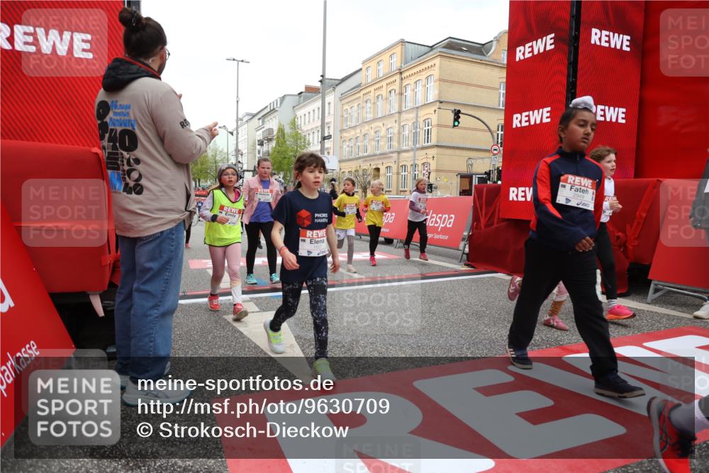 25.04.2026 - Das Zehntel Strokosch-Dieckow http://msf.ph/oto/9630709 25.04.2026 09:03:29 Ziel 1749, 1750, 1827, 2244, 2389, 2454, 2690, 2705, 2707, 2949, 3127, 3144, 3155, 3485, 3500, 3656, 3662, 3663, 3850, 3851, 4021 meine-sportfotos.de