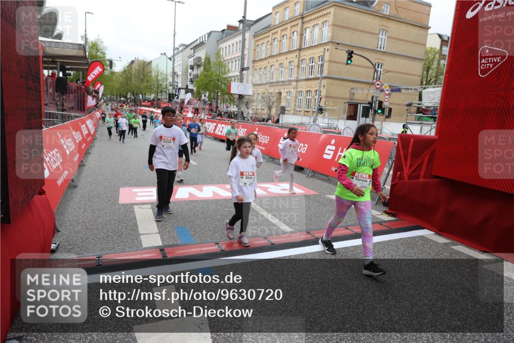 25.04.2026 - Das Zehntel Strokosch-Dieckow http://msf.ph/oto/9630720 25.04.2026 11:05:41 Ziel 5141, 5145, 5146, 5205, 6022, 6566, 6601, 6977, 6979, 7028, 7567, 7643, 7658 meine-sportfotos.de