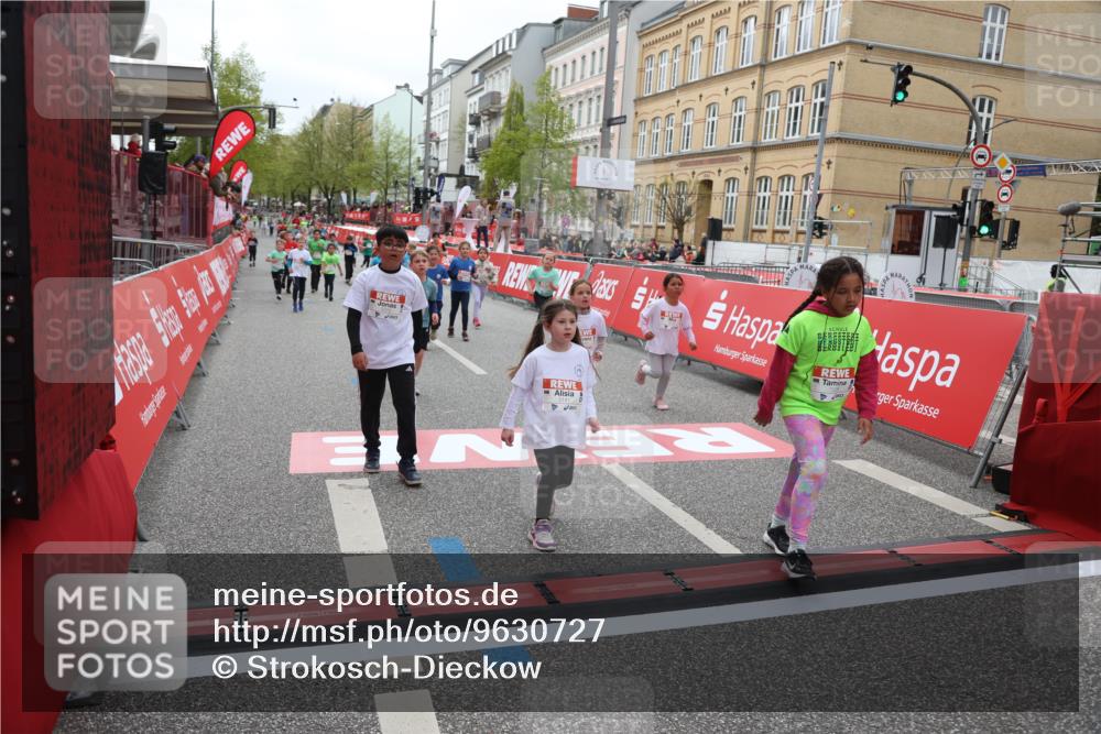 25.04.2026 - Das Zehntel Strokosch-Dieckow http://msf.ph/oto/9630727 25.04.2026 11:05:40 Ziel 5141, 5145, 5146, 5205, 5763, 6439, 6566, 6601, 6977, 6979, 7028, 7567, 7643, 7658, 7662 meine-sportfotos.de