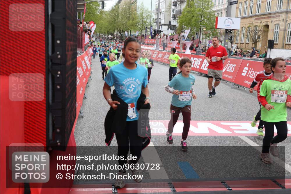 25.04.2026 - Das Zehntel Strokosch-Dieckow http://msf.ph/oto/9630728 25.04.2026 11:04:20 Ziel 5052, 5053, 5111, 5115, 5215, 5217, 5410, 5423, 5440, 5914, 5915, 5998, 6030, 6457, 6479, 6887, 7064, 7087, 7269, 7600, 7609, 7979, 7980 meine-sportfotos.de