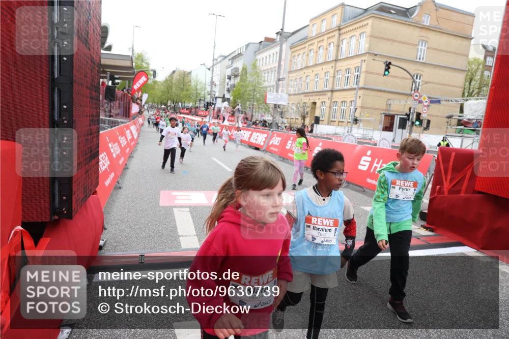 25.04.2026 - Das Zehntel Strokosch-Dieckow http://msf.ph/oto/9630739 25.04.2026 11:05:38 Ziel 5141, 5763, 5954, 6439, 6566, 6601, 6977, 6979, 7026, 7028, 7643, 7658, 7662 meine-sportfotos.de
