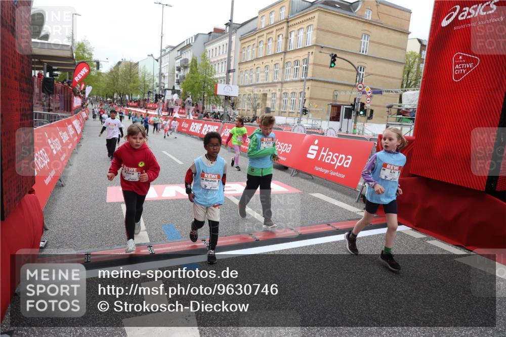 25.04.2026 - Das Zehntel Strokosch-Dieckow http://msf.ph/oto/9630746 25.04.2026 11:05:37 Ziel 5763, 5954, 6439, 6566, 6601, 6977, 6979, 7026, 7028, 7643, 7658, 7662 meine-sportfotos.de