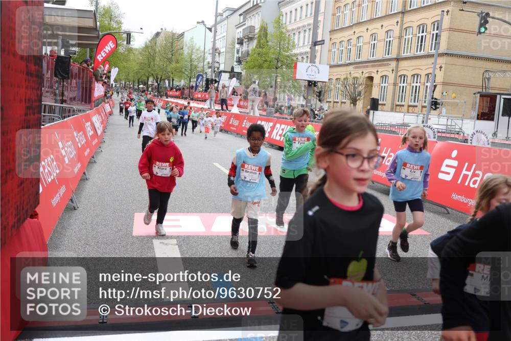 25.04.2026 - Das Zehntel Strokosch-Dieckow http://msf.ph/oto/9630752 25.04.2026 11:05:36 Ziel 5763, 5954, 6439, 6566, 6601, 6977, 6979, 7026, 7028, 7643, 7658, 7662 meine-sportfotos.de