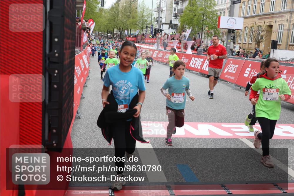 25.04.2026 - Das Zehntel Strokosch-Dieckow http://msf.ph/oto/9630780 25.04.2026 11:04:20 Ziel 5052, 5053, 5111, 5115, 5215, 5217, 5410, 5423, 5440, 5914, 5915, 5998, 6030, 6457, 6479, 6887, 7064, 7087, 7269, 7600, 7609, 7979, 7980 meine-sportfotos.de