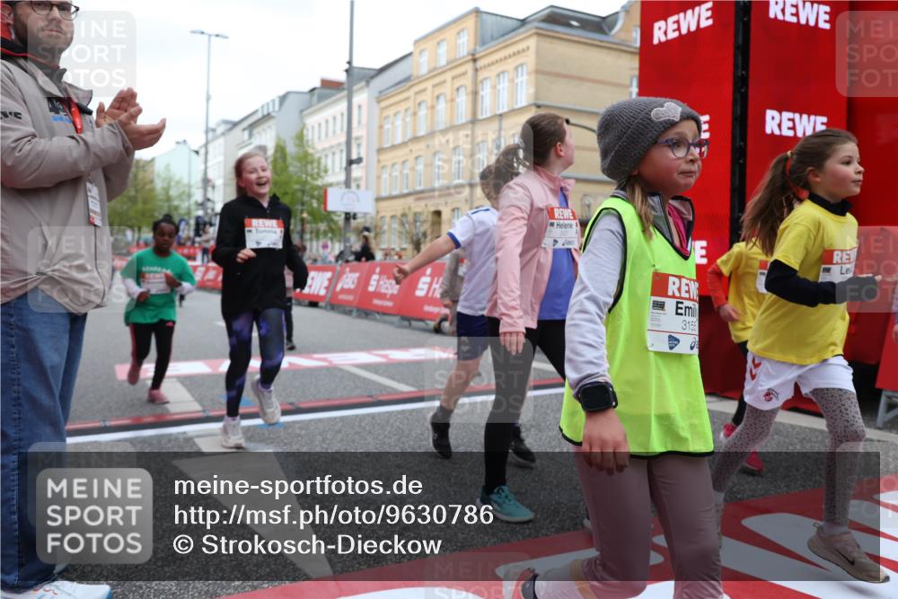 25.04.2026 - Das Zehntel Strokosch-Dieckow http://msf.ph/oto/9630786 25.04.2026 09:03:30 Ziel 1749, 1750, 1827, 2238, 2244, 2389, 2454, 2690, 2705, 2707, 3127, 3144, 3155, 3485, 3500, 3662, 3850, 3851, 4021 meine-sportfotos.de