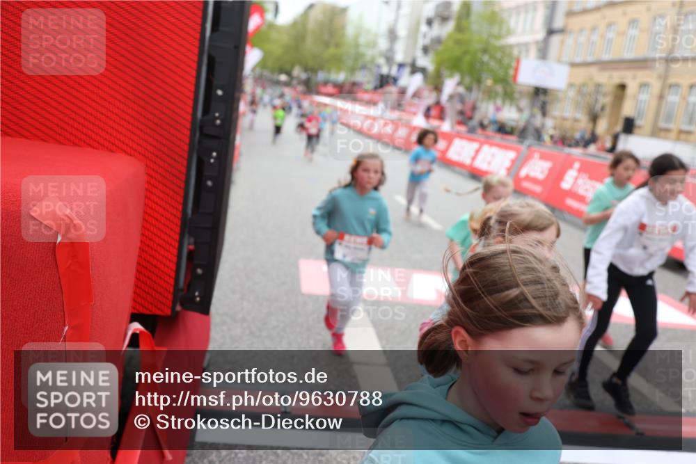 25.04.2026 - Das Zehntel Strokosch-Dieckow http://msf.ph/oto/9630788 25.04.2026 11:05:27 Ziel 5334, 5356, 5965, 5979, 5981, 6271, 6272, 6612, 6811, 7099, 7274, 7344, 7446, 7487, 7489, 7493, 7923, 8068 meine-sportfotos.de