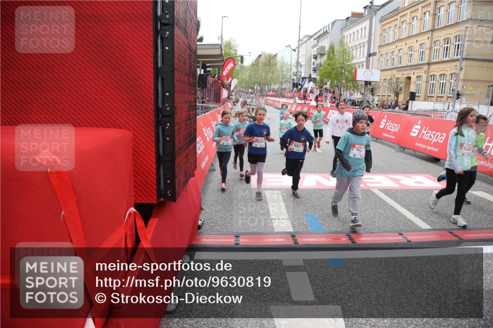 25.04.2026 - Das Zehntel Strokosch-Dieckow http://msf.ph/oto/9630819 25.04.2026 11:05:26 Ziel 5334, 5356, 5965, 5979, 5981, 6271, 6272, 6612, 7099, 7274, 7344, 7446, 7487, 7489, 7493, 7766, 7923, 8068 meine-sportfotos.de