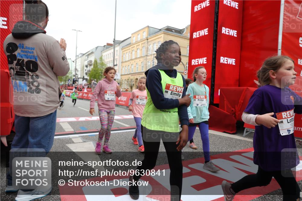 25.04.2026 - Das Zehntel Strokosch-Dieckow http://msf.ph/oto/9630841 25.04.2026 09:03:41 Ziel 1110, 1166, 1621, 1637, 1667, 1926, 1935, 2085, 2089, 2090, 2133, 2271, 2273 meine-sportfotos.de