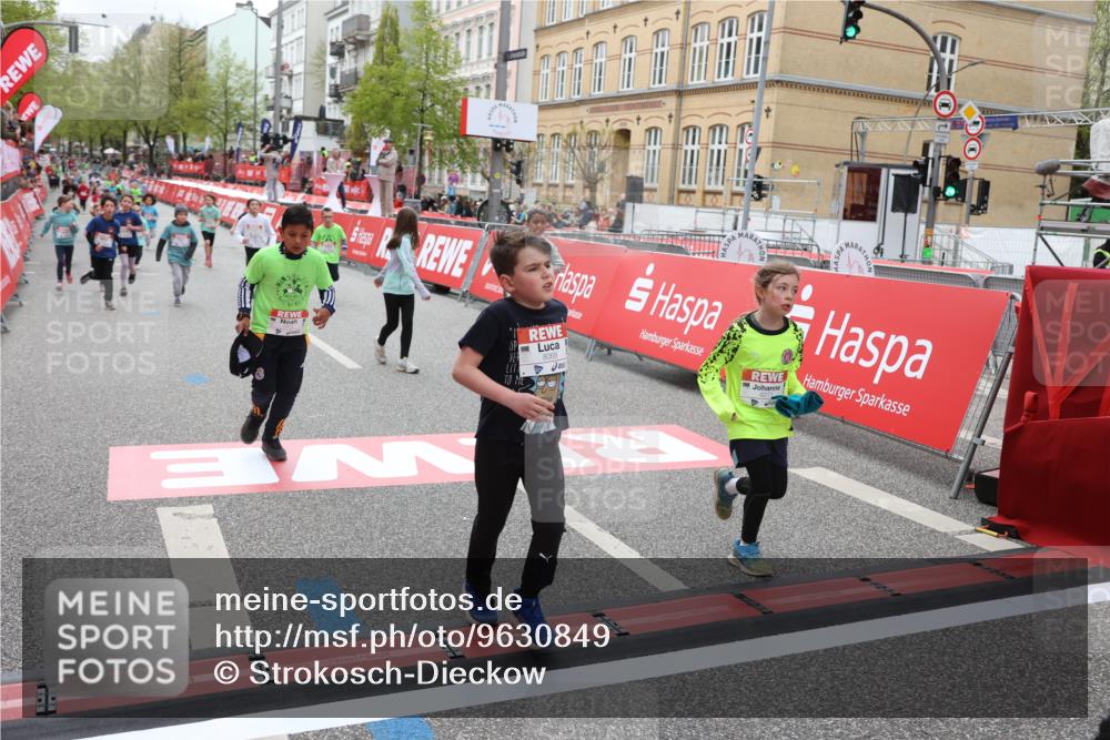25.04.2026 - Das Zehntel Strokosch-Dieckow http://msf.ph/oto/9630849 25.04.2026 11:05:22 Ziel 5044, 5846, 5965, 5974, 6271, 6490, 7099, 7274, 7355, 7766, 7938, 8068 meine-sportfotos.de