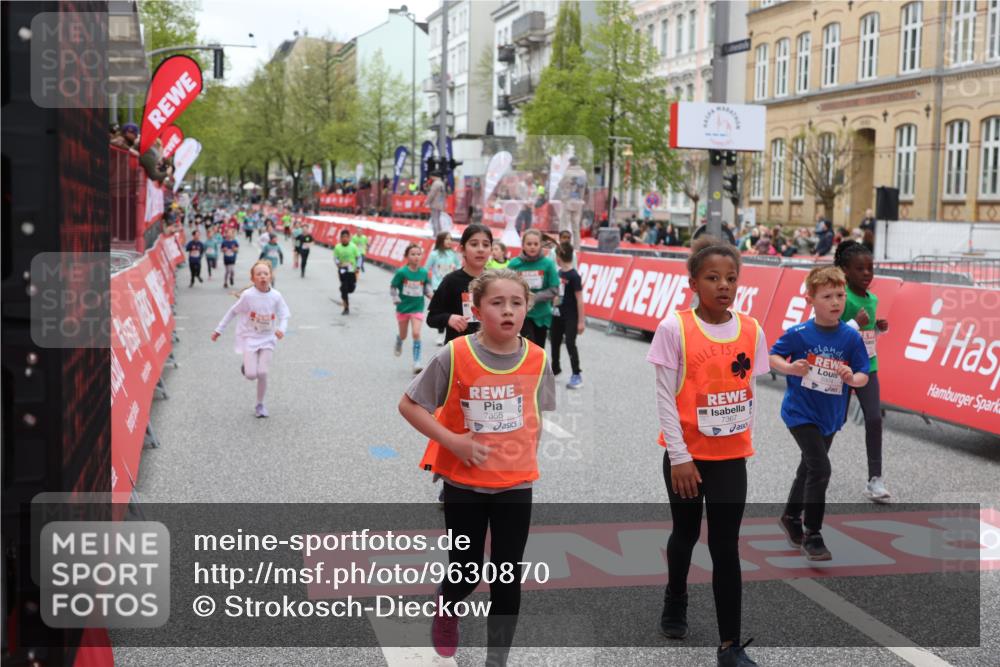25.04.2026 - Das Zehntel Strokosch-Dieckow http://msf.ph/oto/9630870 25.04.2026 11:05:16 Ziel 5043, 5044, 5246, 5716, 5846, 5917, 5974, 6487, 6560, 7022, 7355, 7367, 7449, 7481, 7649, 7938 meine-sportfotos.de