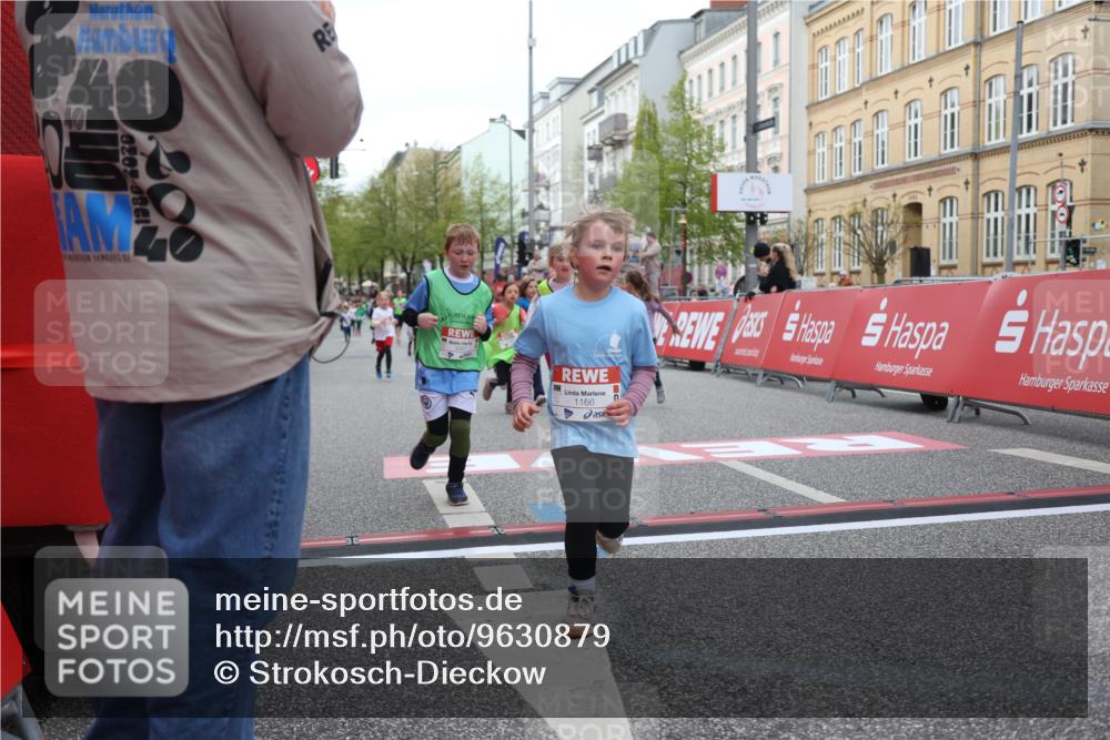 25.04.2026 - Das Zehntel Strokosch-Dieckow http://msf.ph/oto/9630879 25.04.2026 09:03:44 Ziel 1166, 1345, 1637, 1667, 1926, 1935, 2133, 2271, 2273, 2919, 3165, 3331 meine-sportfotos.de
