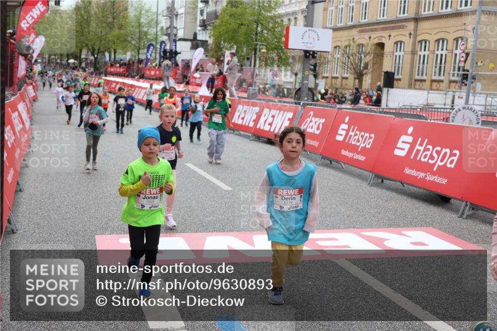 25.04.2026 - Das Zehntel Strokosch-Dieckow http://msf.ph/oto/9630893 25.04.2026 11:05:10 Ziel 5716, 6346, 6368, 6487, 6560, 6793, 6794, 6808, 7022, 7032, 7450, 7458, 7817 meine-sportfotos.de